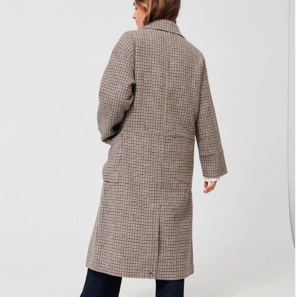 Vita Oversized Checked Wool Coat - Picture 6 of 12